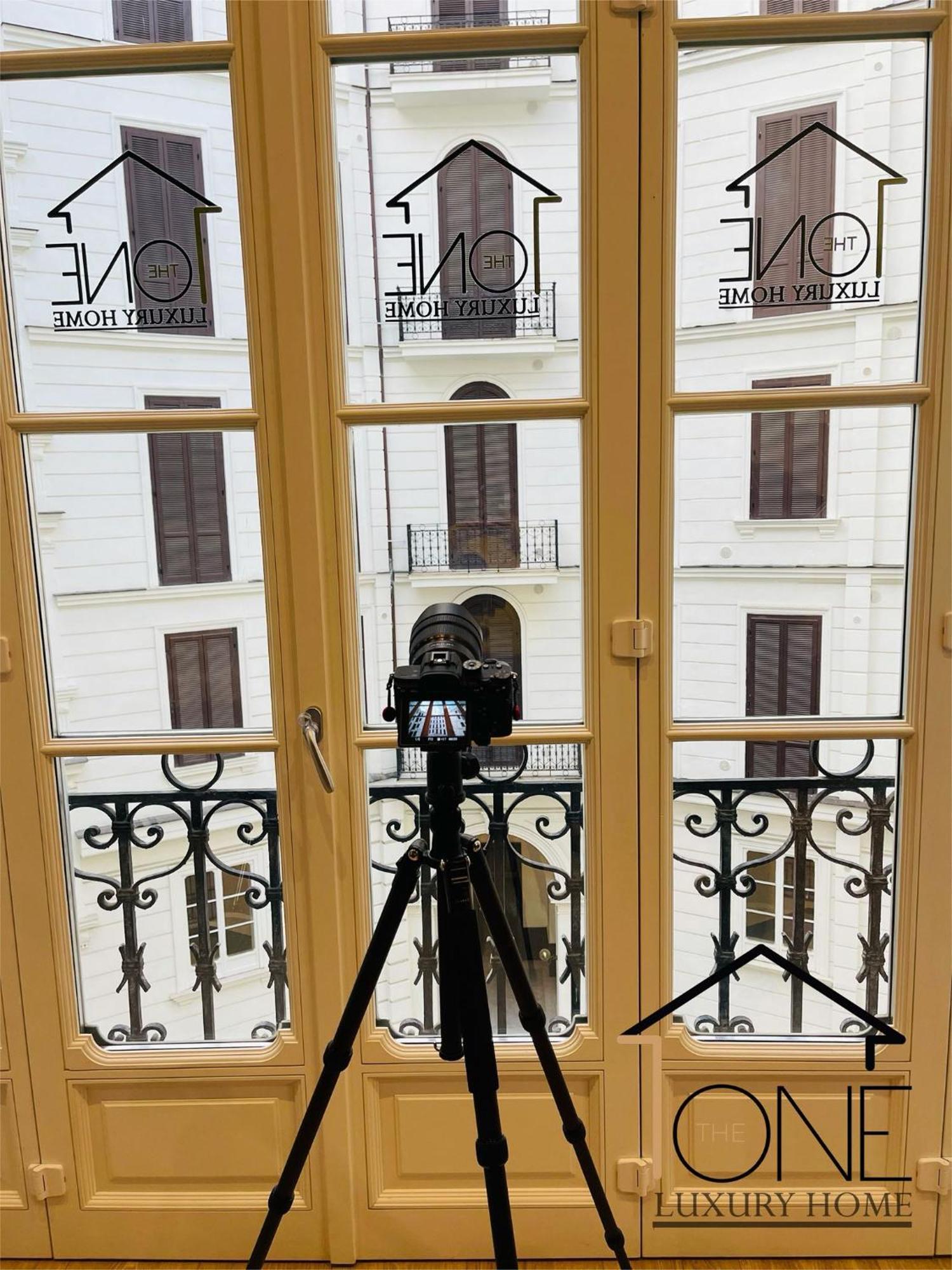 The One Napoli Luxury Apartment Zewnętrze zdjęcie